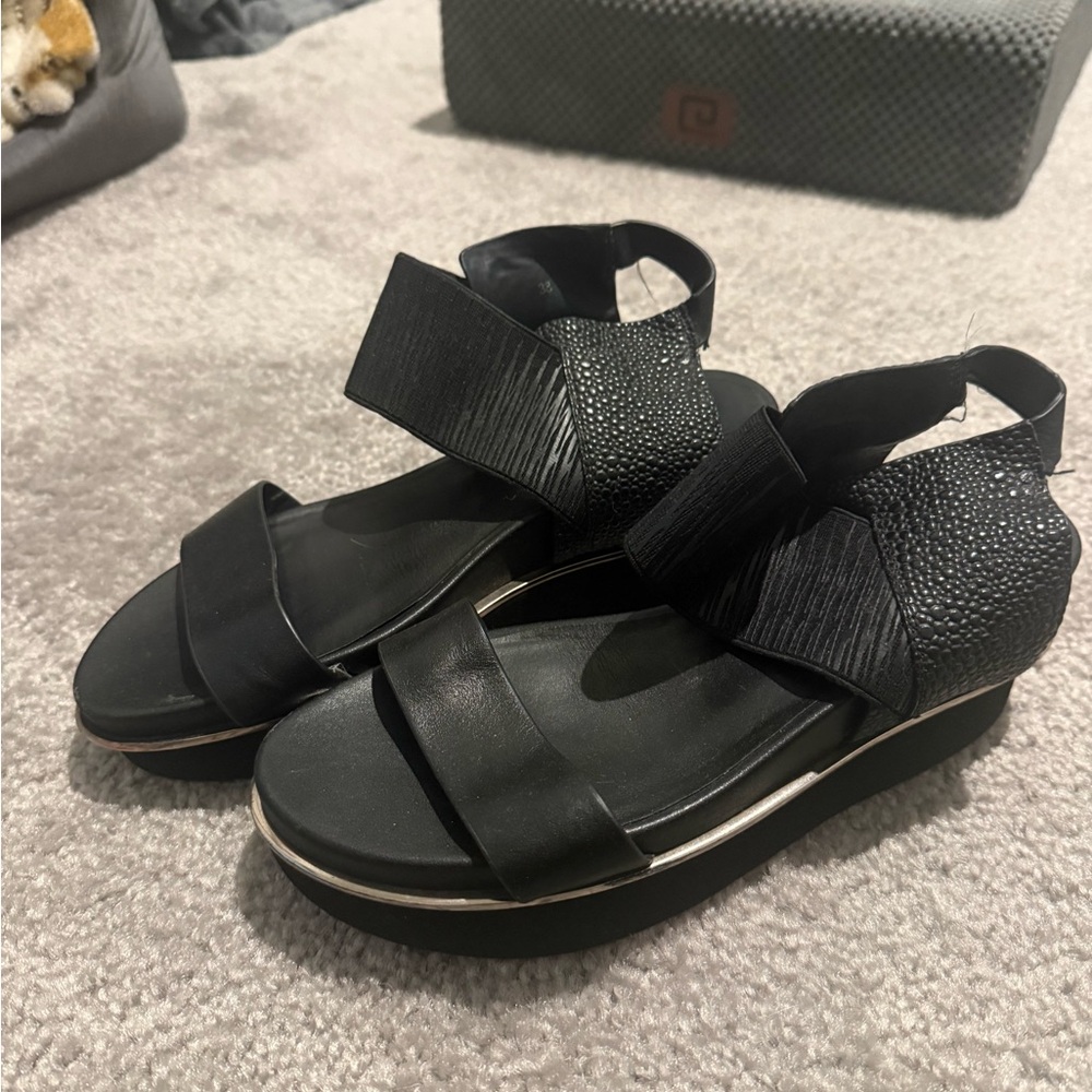 Black Women's Platform Sandals with Elastic Straps